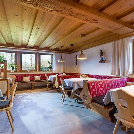 Gaestehaus Hofer Brixen im Thale Exterior foto